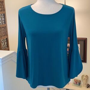 3/$25 VINCE Camuto Hammer Satin Bell Sleeve Blouse Deep Sea Green Size XS